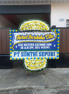 Papan Bunga Duka di Petuk Barunai